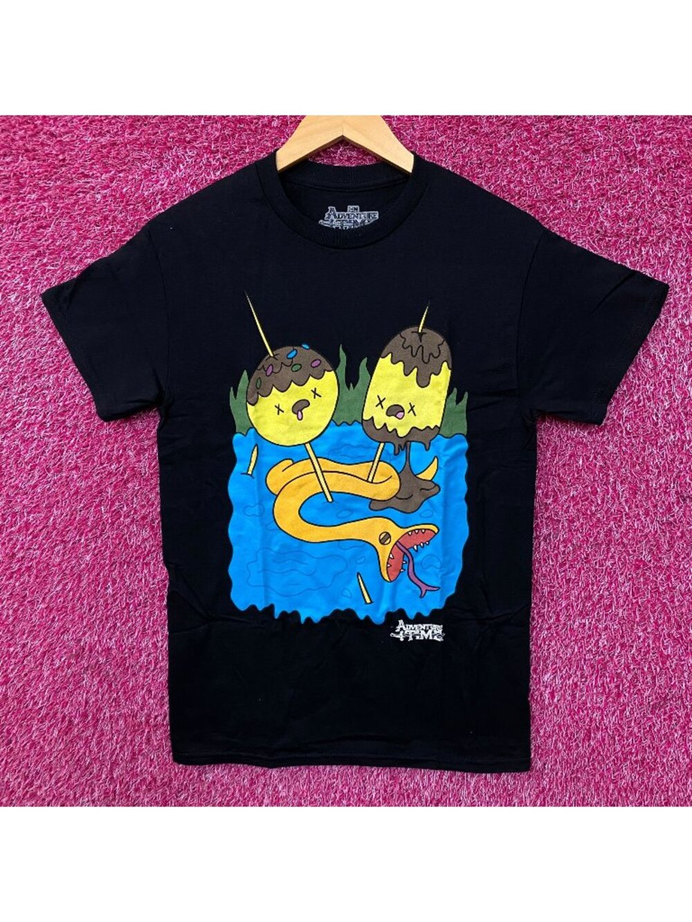 Adventure Time Princess Bubblegum's Rock T-shirt Small